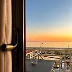 President Hotel