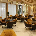 Hotel President Shëngjin