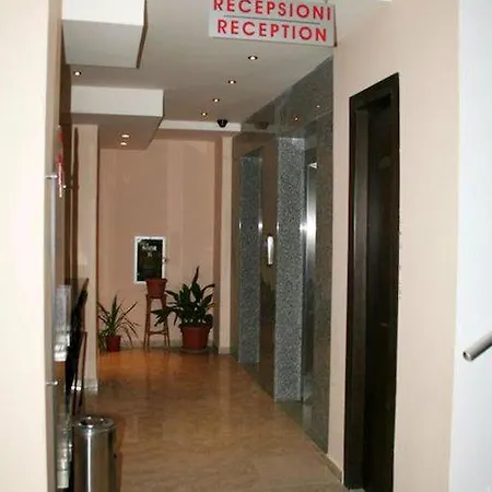 Hotel President