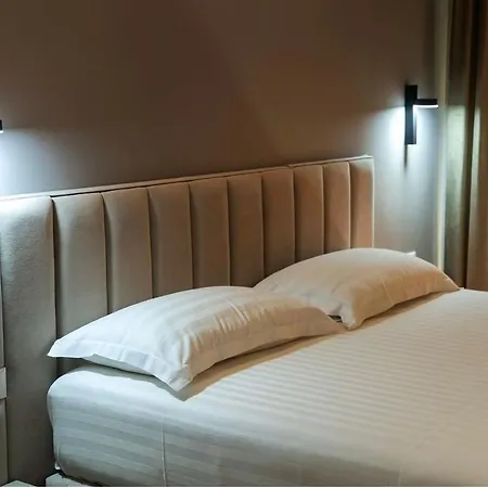 President Hotel Shëngjin