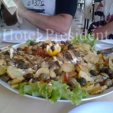 President Hotel Shëngjin