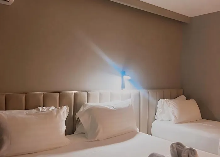 Hotel President