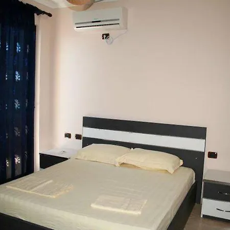 Hotel President Shëngjin