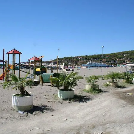 Hotel President Shëngjin