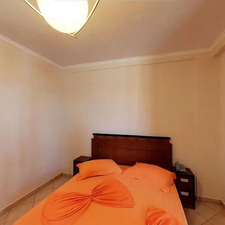 President 4* Shëngjin