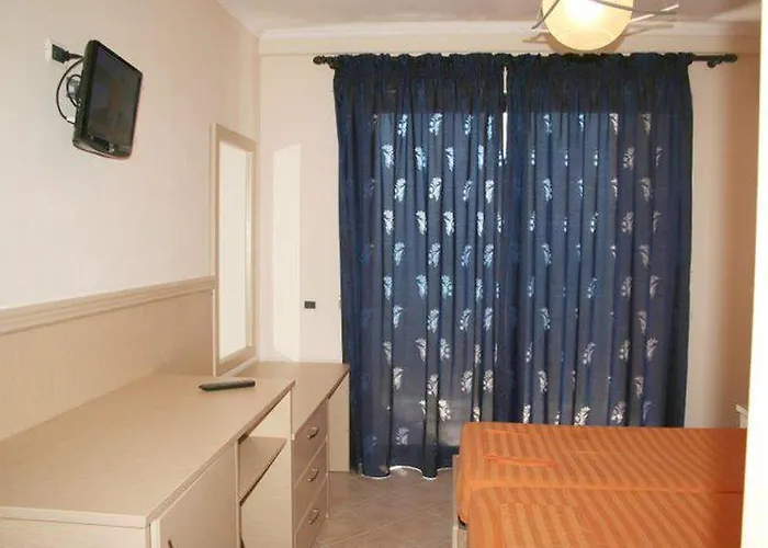 酒店 President Shëngjin